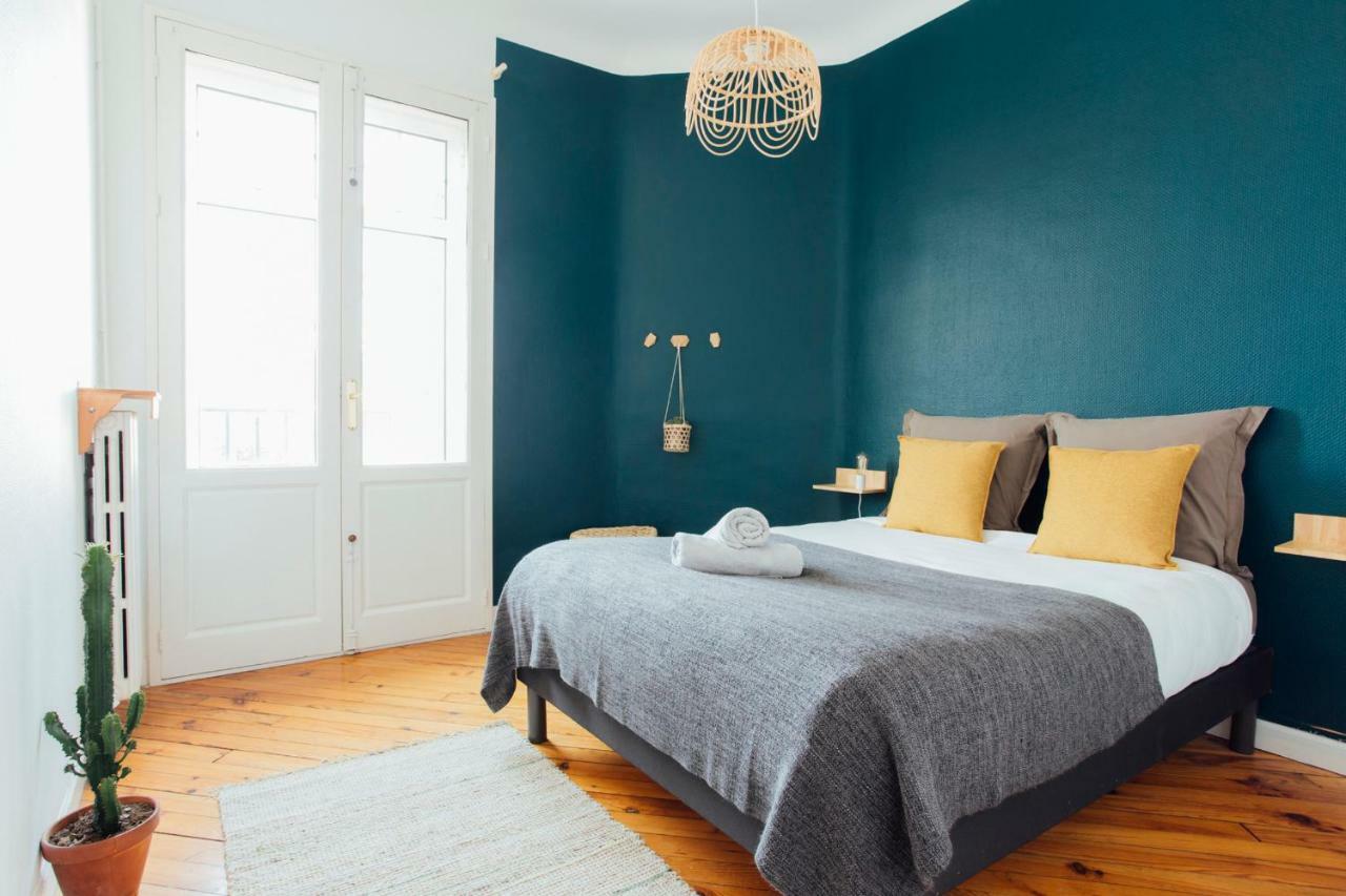 Coachella Vintage Chic In The Heart Of St Charles Biarritz Apartment Exterior foto